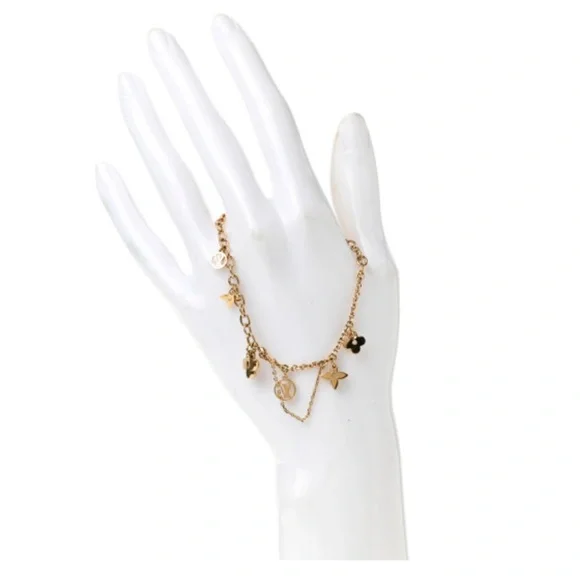 Louis Vuitton Monogram Charm Blooming Supple Bracelet | Gold - Picture 2 of 13